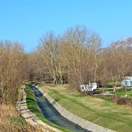 Apartament Mare I
